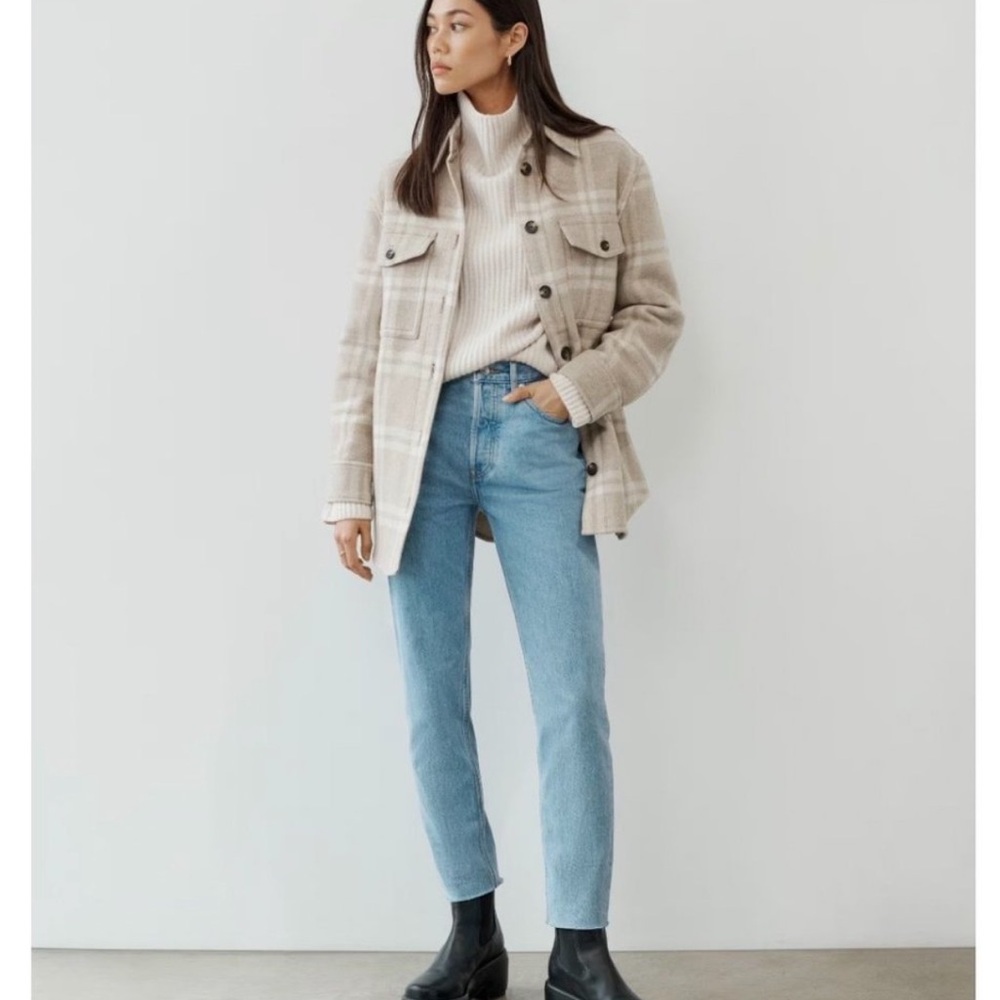 EVERLANE The 90s Cheeky Jean